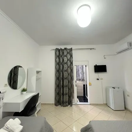 Bella Guest house