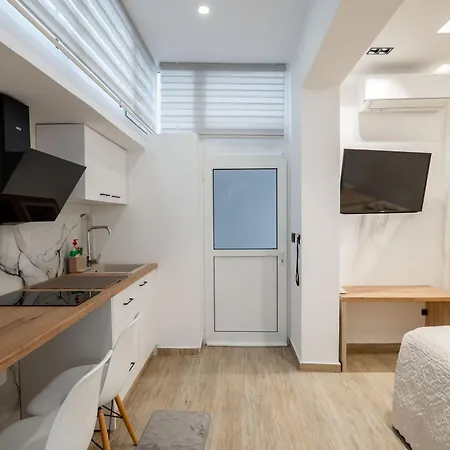 Bella 3* Ksamil